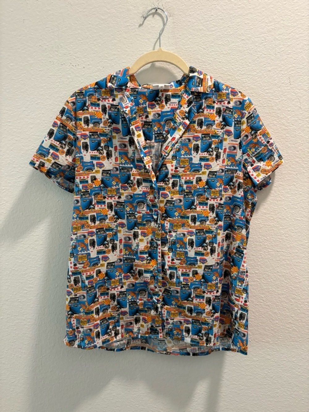 Soi Paris Short-Sleeve Shirt in one of a kind Print
